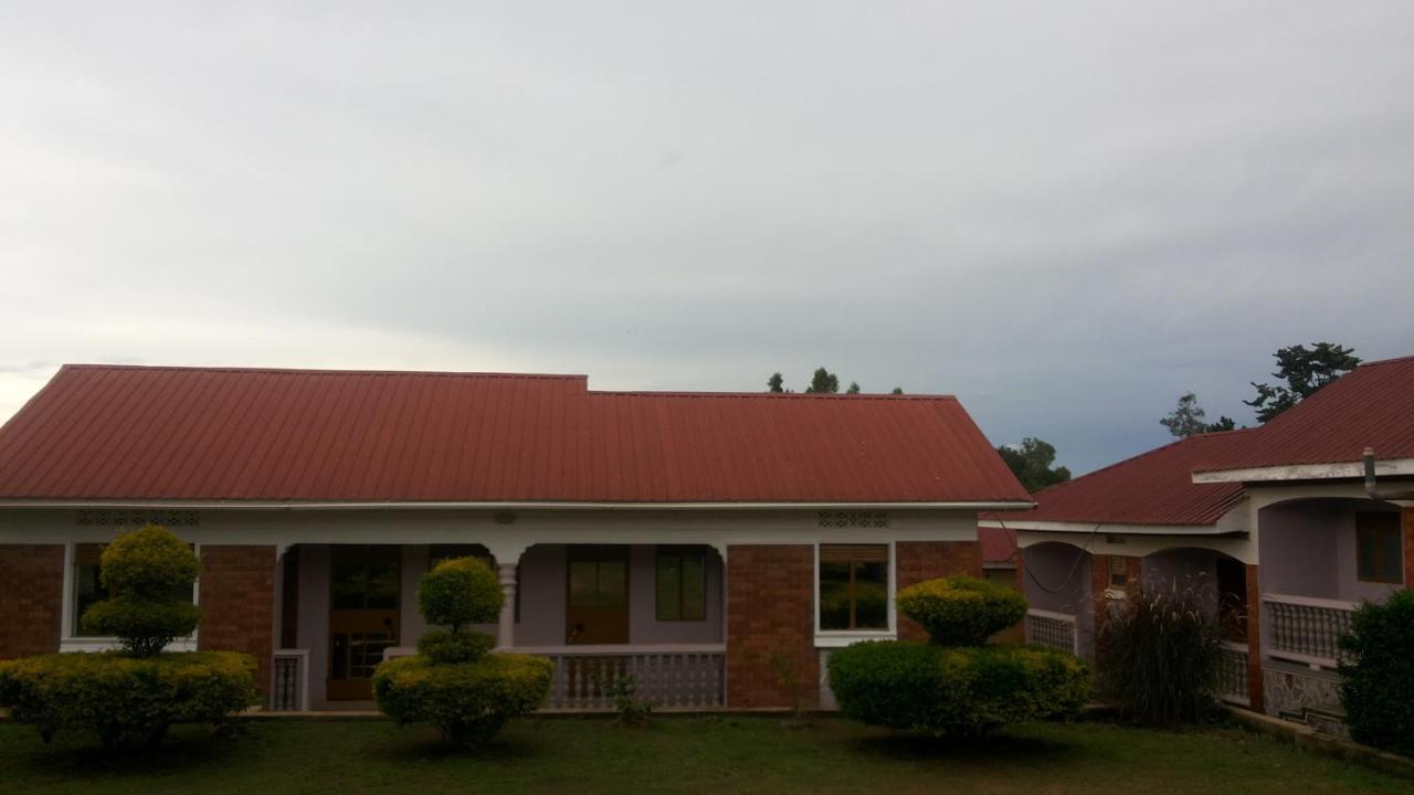 Rock Shadow Hotel Koboko Exterior foto